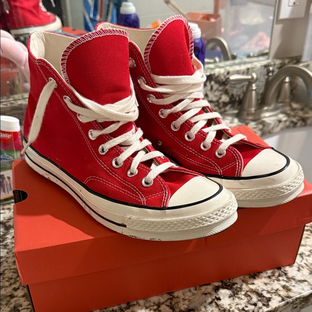 Converse Red High-Top Sneakers W 10.5 M 8.5
